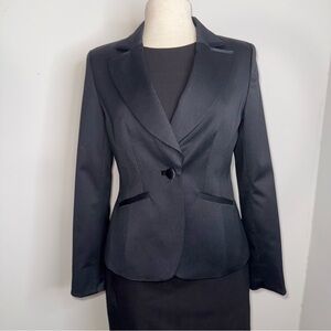 White House Black Market Black Tuxedo Jacket Size 6